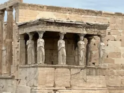 Real traveller photo of Erechtion