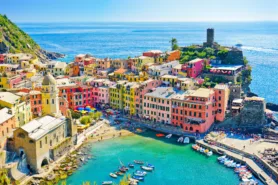 Aerial view of the fishing village of Vernazza