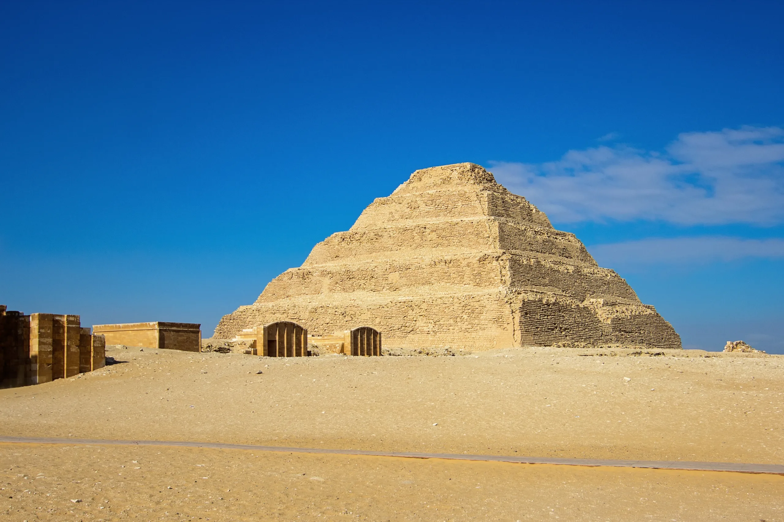 travel door tours egypt